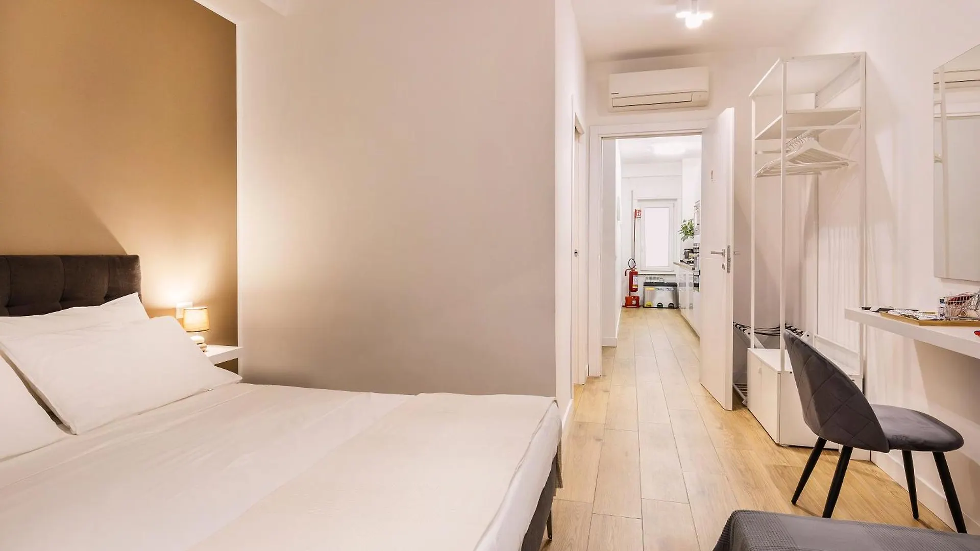 Titina Suites Apartment Rome Bed & Breakfast
