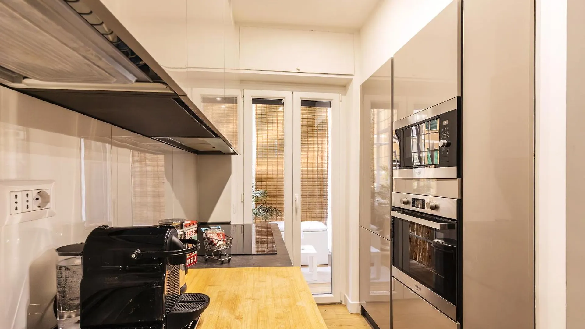 Titina Suites Apartment Rome